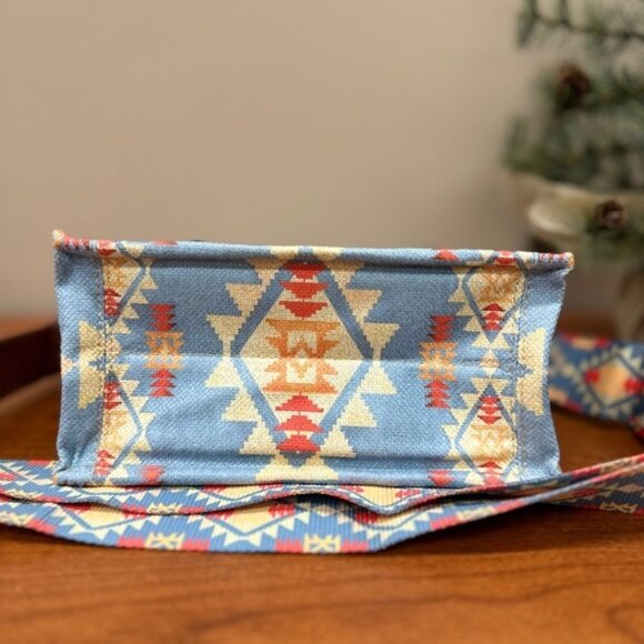 NWT Wrangler Mini Tote Blue Southwestern Aztec Small Crossbody Purse Handbag - Picture 6 of 10